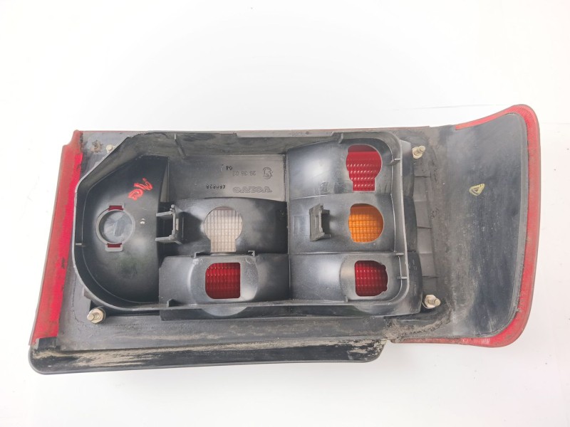 Recambio de piloto trasero derecho para volvo 460 (464) 1.8 referencia OEM IAM 293802  