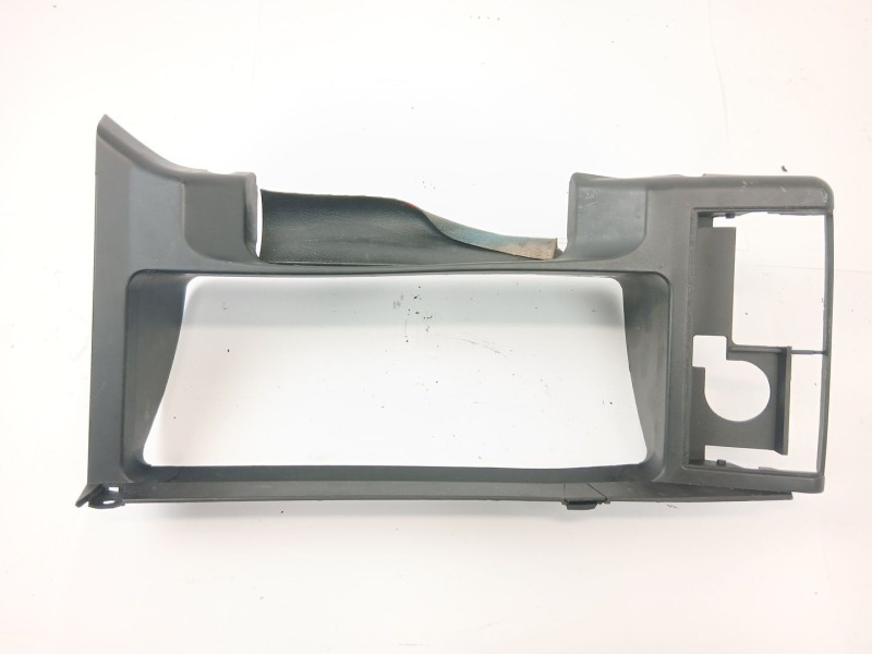 Recambio de molduras delanteras para volvo 460 (464) 1.8 referencia OEM IAM 90431977  