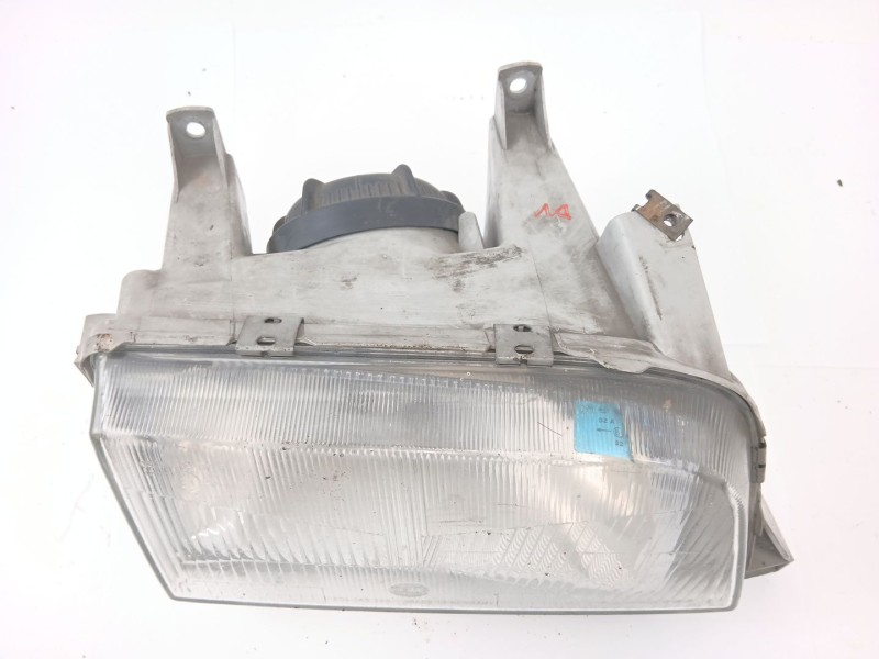 Recambio de faro derecho para volvo 460 (464) 1.8 referencia OEM IAM 13472800  