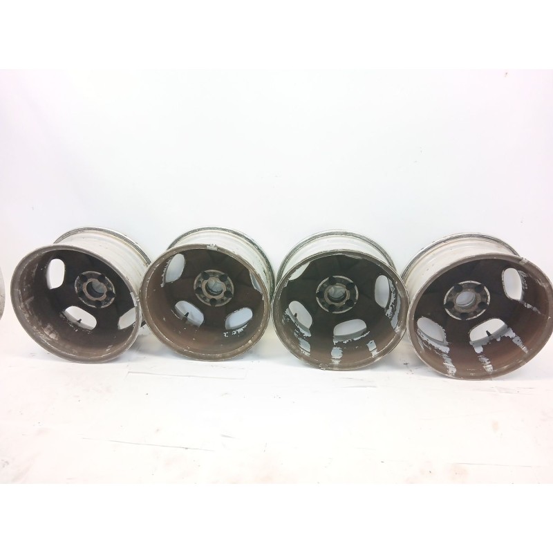 Recambio de juego llantas para mercedes-benz clase clk coupe (bm 208) 2.3 230 compressor (208.347) referencia OEM IAM 2084010102