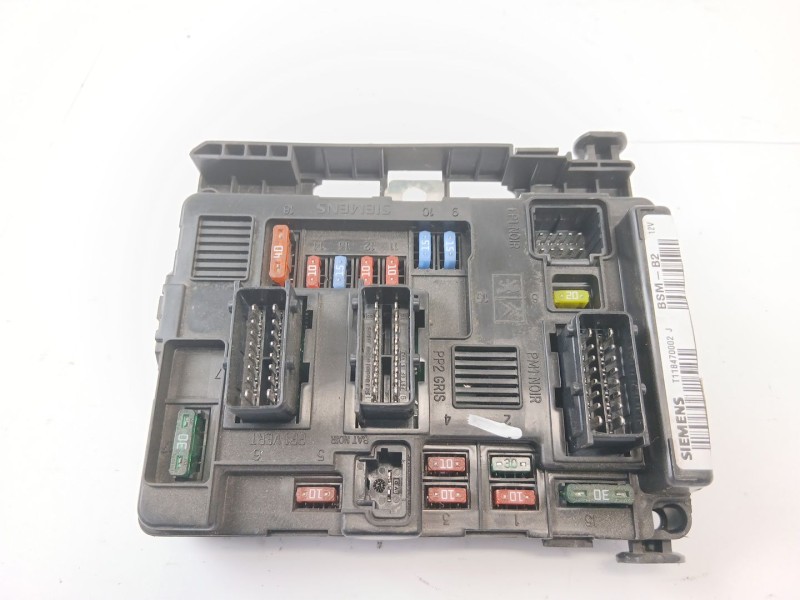 Recambio de caja reles / fusibles para peugeot partner monospace (5_, g_) 1.9 d referencia OEM IAM 965061858000  
