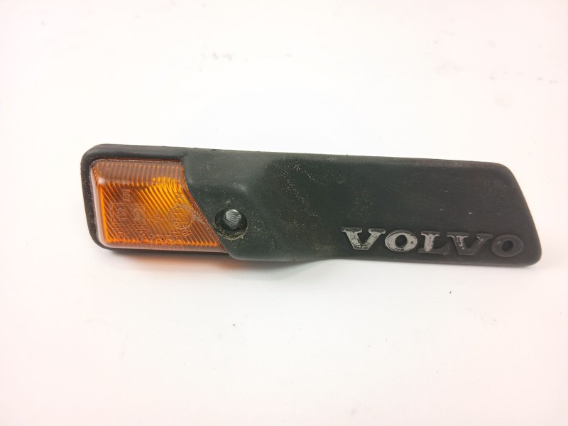Recambio de piloto lateral izquierdo para volvo 460 (464) 1.8 referencia OEM IAM 471922  
