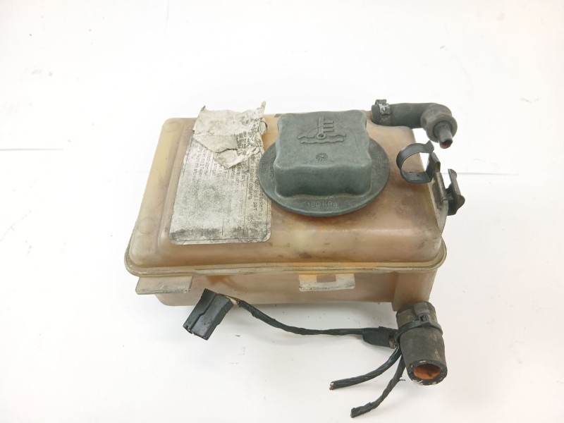 Recambio de deposito expansion para volvo 460 (464) 1.8 referencia OEM IAM 451303  