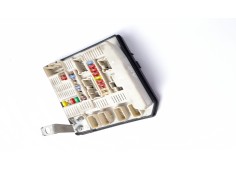 Recambio de caja reles / fusibles para renault scenic ii 1.5 dci diesel referencia OEM IAM 8200481866   2