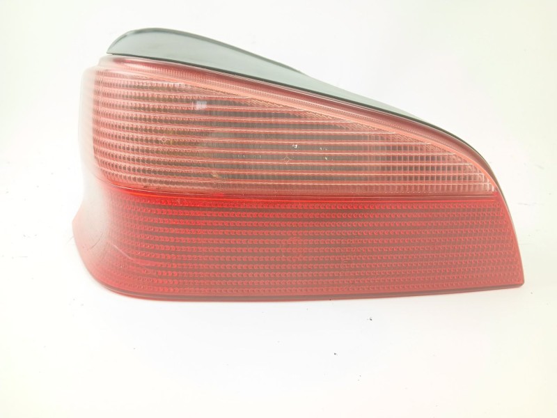 Recambio de piloto trasero izquierdo para peugeot 106 (s2) max d referencia OEM IAM 2274G  