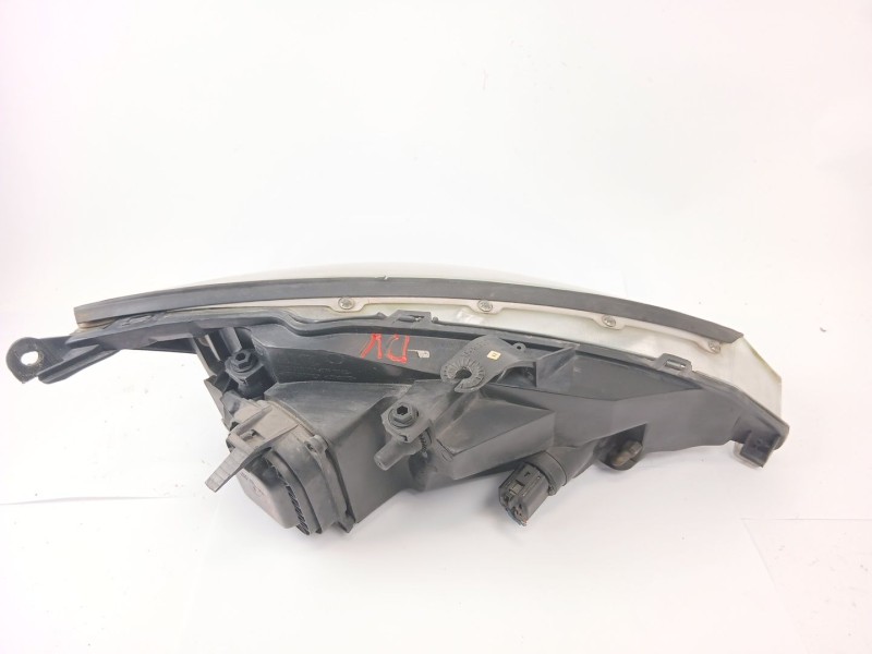 Recambio de faro izquierdo para ford focus sedán (dfw) 1.6 16v referencia OEM IAM XS4X13006AE  