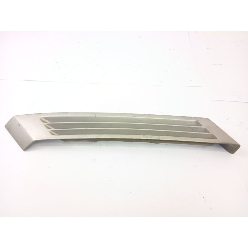Recambio de rejilla aireadora para mercedes-benz 190 (w201) d 2.5 (201.126) referencia OEM IAM 2016980289  