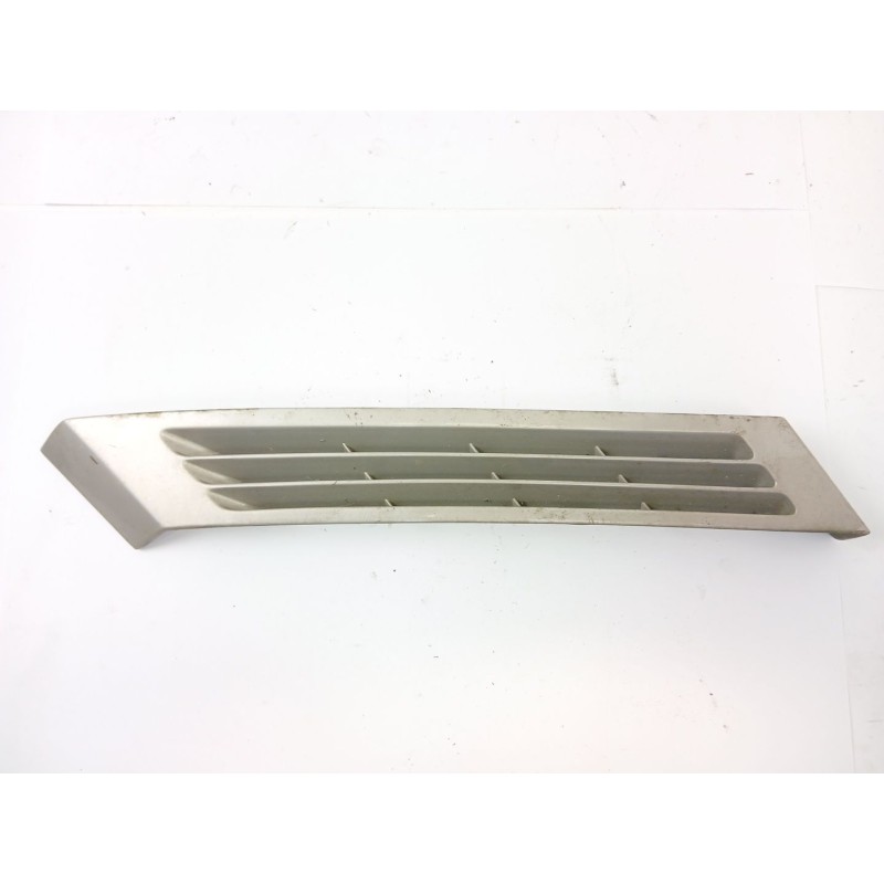 Recambio de rejilla aireadora para mercedes-benz 190 (w201) d 2.5 (201.126) referencia OEM IAM 2016980289  