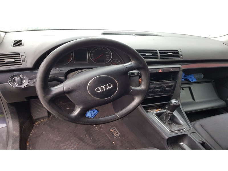 audi a4 avant (8e) del año 2001