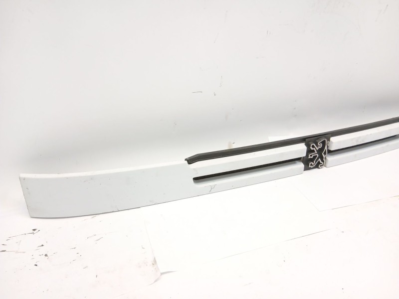Recambio de rejilla delantera para peugeot boxer furgoneta (230l) 2.5 d referencia OEM IAM   