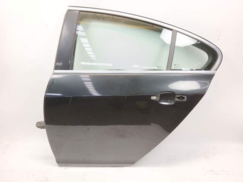 Recambio de puerta trasera izquierda para opel insignia berlina edition referencia OEM IAM   