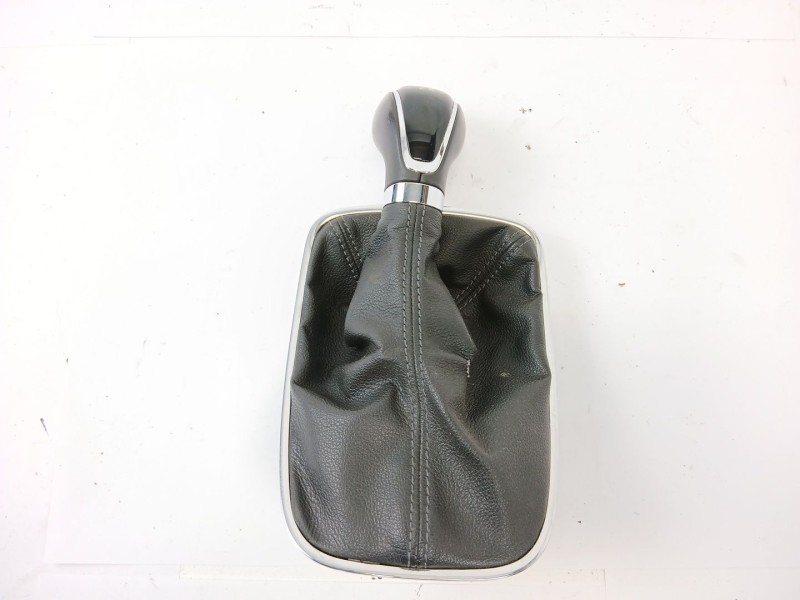 Recambio de pomo palanca cambio para opel insignia berlina edition referencia OEM IAM 9226201300  