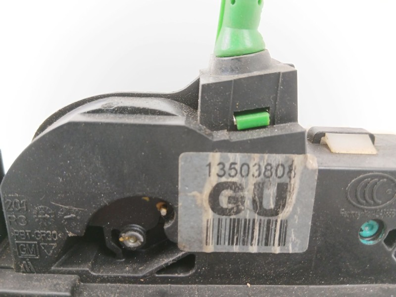 Recambio de cerradura puerta trasera derecha para opel insignia berlina edition referencia OEM IAM 13503808  