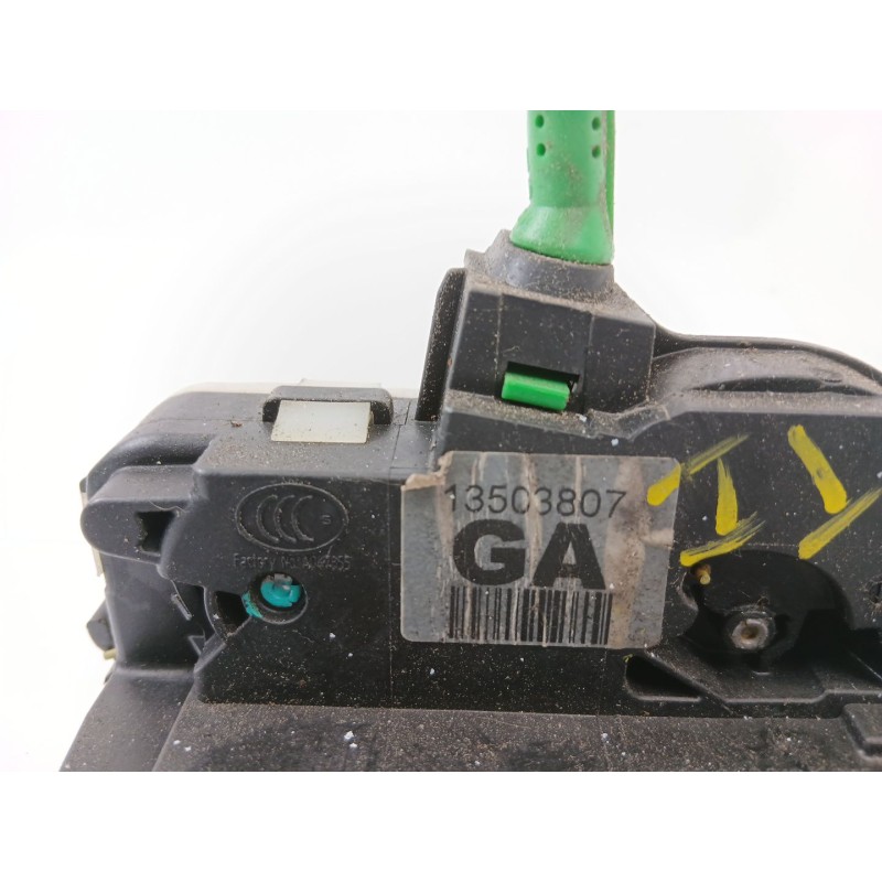 Recambio de cerradura puerta trasera izquierda para opel insignia berlina edition referencia OEM IAM 13503807  