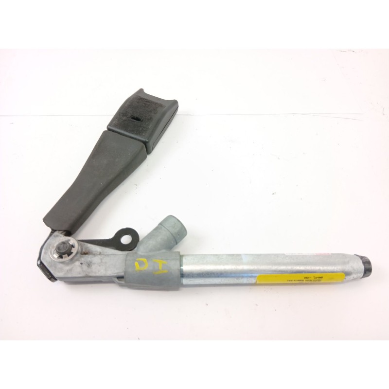 Recambio de enganche cinturon seguridad delantero izquierdo para opel insignia berlina edition referencia OEM IAM 306302299P10  
