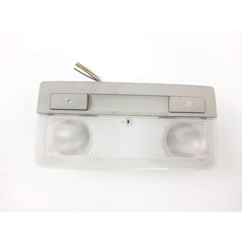 Recambio de luz interior para opel insignia berlina edition referencia OEM IAM 167352  