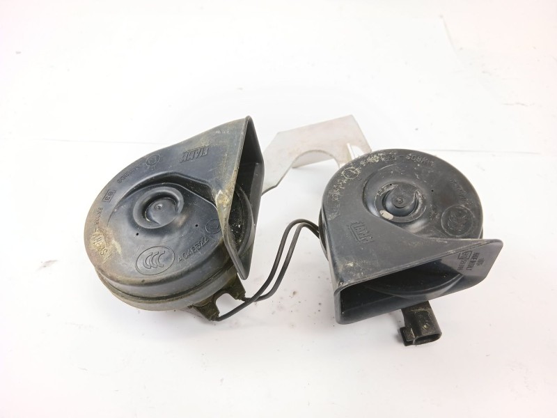 Recambio de claxon para opel insignia berlina edition referencia OEM IAM A046522  0055306