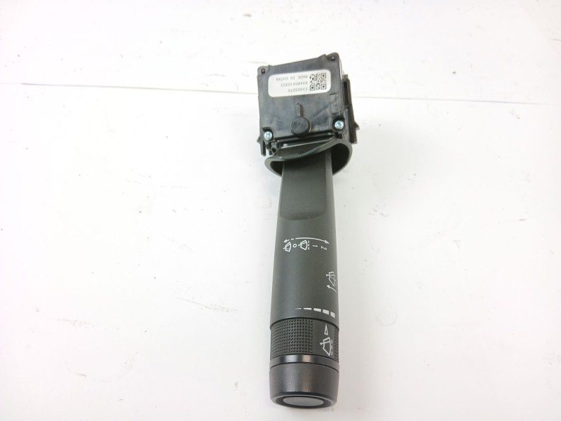 Recambio de mando limpia para opel insignia berlina edition referencia OEM IAM 13303270  