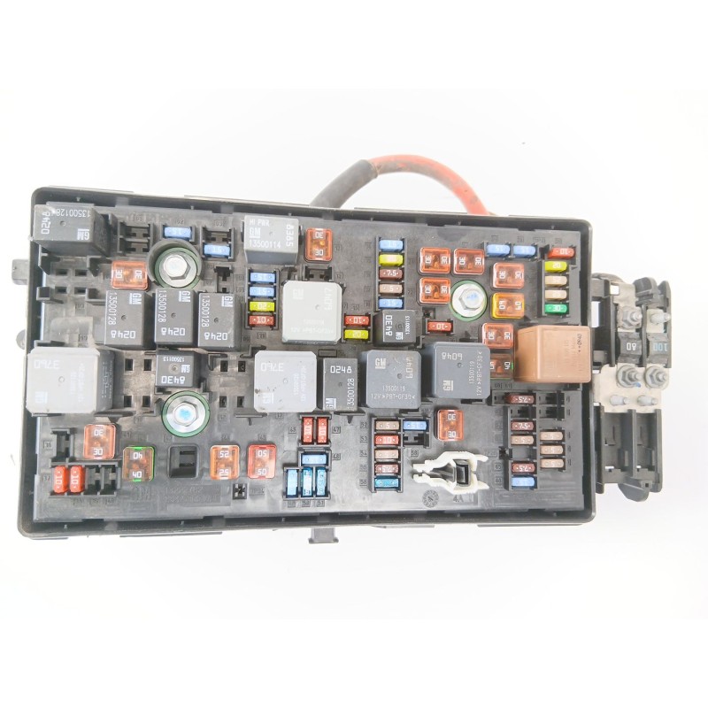 Recambio de caja reles / fusibles para opel insignia berlina edition referencia OEM IAM 13255300  