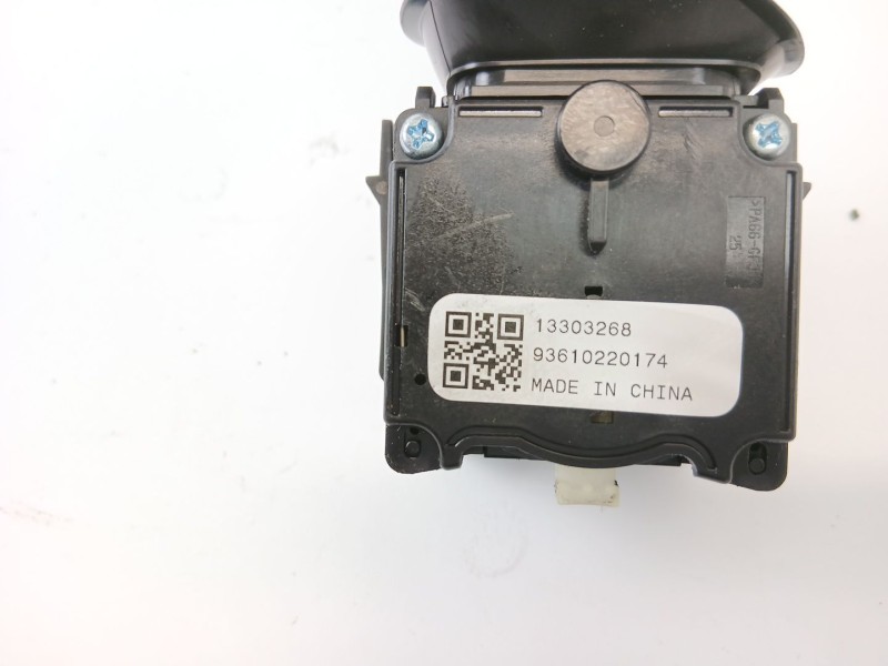 Recambio de mando intermitentes para opel insignia berlina edition referencia OEM IAM 13303268  
