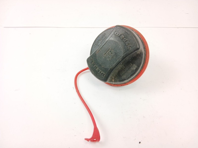 Recambio de tapon combustible para opel insignia berlina edition referencia OEM IAM   