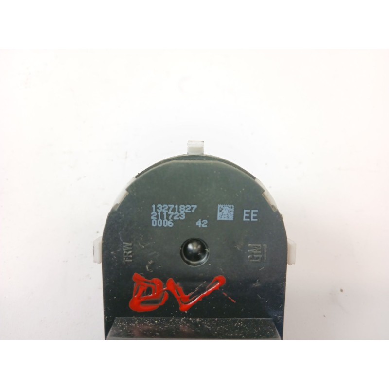 Recambio de mando retrovisor para opel insignia berlina edition referencia OEM IAM 13271827  