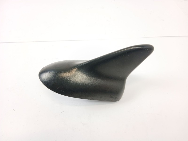Recambio de antena para opel insignia berlina edition referencia OEM IAM 13322182  