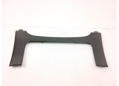 Recambio de moldura para opel insignia berlina edition referencia OEM IAM 353824  