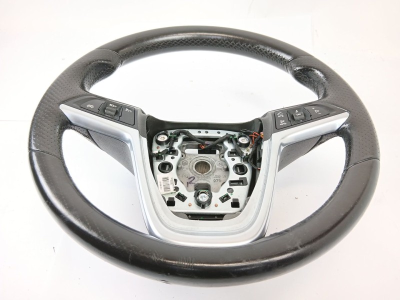 Recambio de volante para opel insignia berlina edition referencia OEM IAM 13316540  