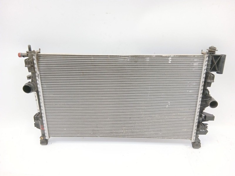 Recambio de radiador agua para opel insignia berlina edition referencia OEM IAM 13241725  
