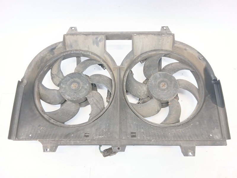 Recambio de electroventilador para nissan vanette cargo furgoneta (hc 23) 2.3 d referencia OEM IAM 214107C052  