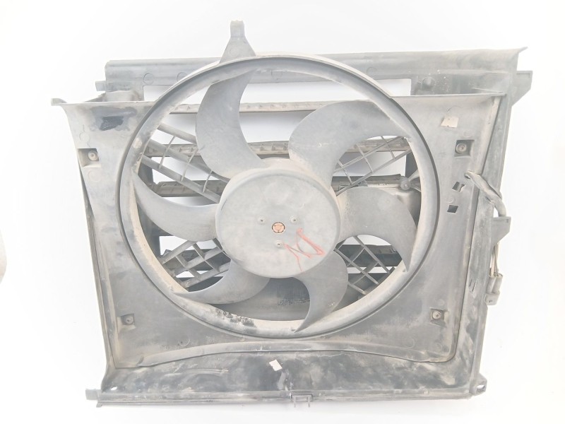 Recambio de electroventilador para bmw 3 compact (e46) 320 td referencia OEM IAM 0130303933  