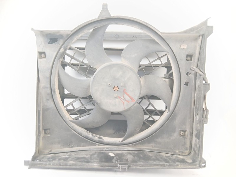 Recambio de electroventilador para bmw 3 compact (e46) 320 td referencia OEM IAM 0130303933  