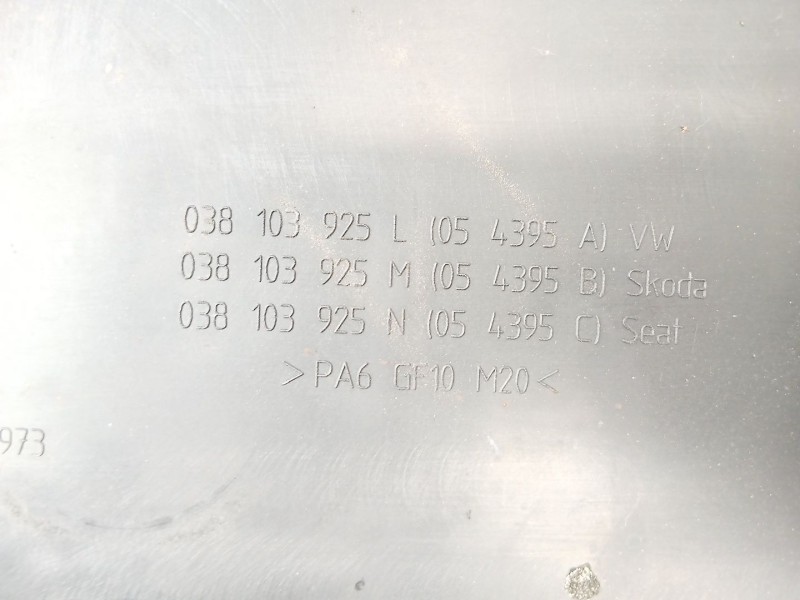 Recambio de tapa motor para seat ibiza (6k1) 1.9 sdi referencia OEM IAM 038103925L  