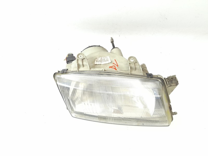 Recambio de faro derecho para saab 9-3 (ys3d) 2.2 tid referencia OEM IAM 5141684  