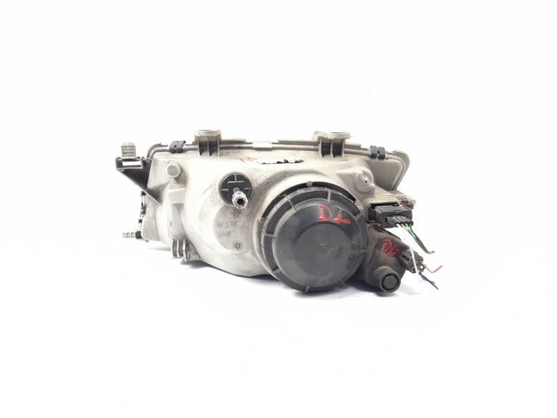 Recambio de faro derecho para saab 9-3 (ys3d) 2.2 tid referencia OEM IAM 5141684  