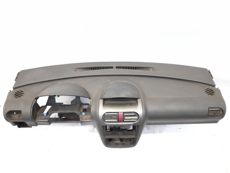 Recambio de salpicadero para opel corsa c cosmo referencia OEM IAM   