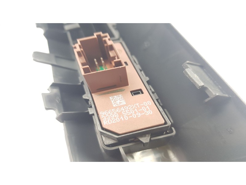Recambio de interruptor para peugeot 3008 1.6 hdi fap referencia OEM IAM 96656492XT  