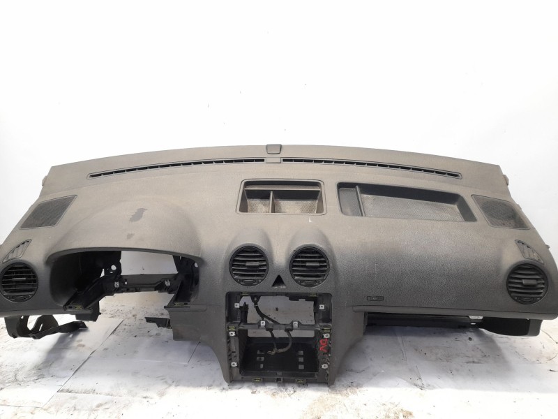 Recambio de salpicadero para volkswagen caddy iii monospace (2kb, 2kj, 2cb, 2cj) 1.9 tdi referencia OEM IAM   