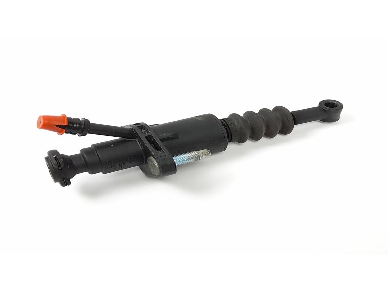 Recambio de bombin embrague para mercedes clase a (w168) 170 cdi (168.008) referencia OEM IAM A1682900512  
