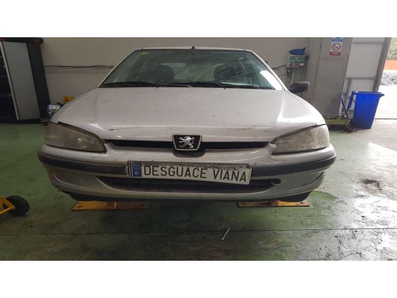 peugeot 106 (s1) del año 2000