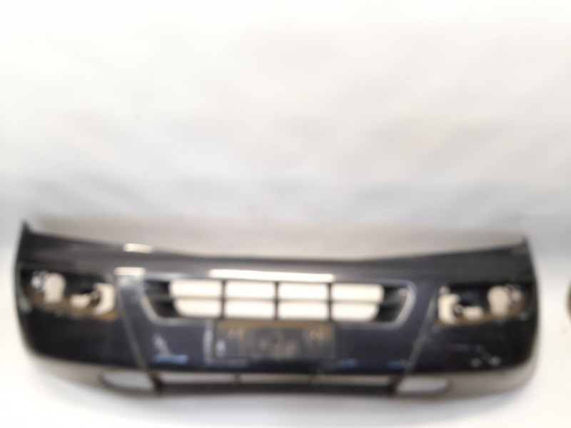 Recambio de defensa delantera para ssangyong rexton 2.7 xdi referencia OEM IAM   