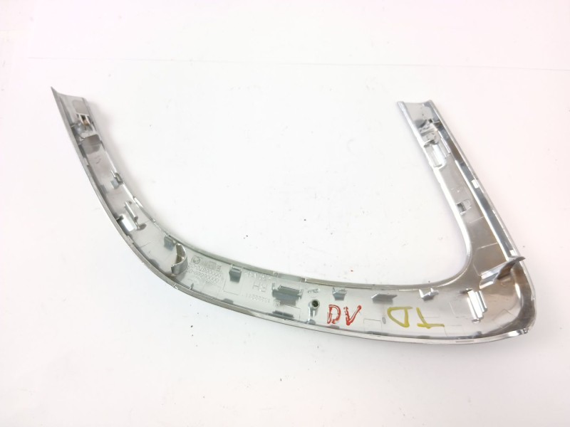 Recambio de moldura para opel insignia berlina edition referencia OEM IAM 13222211  