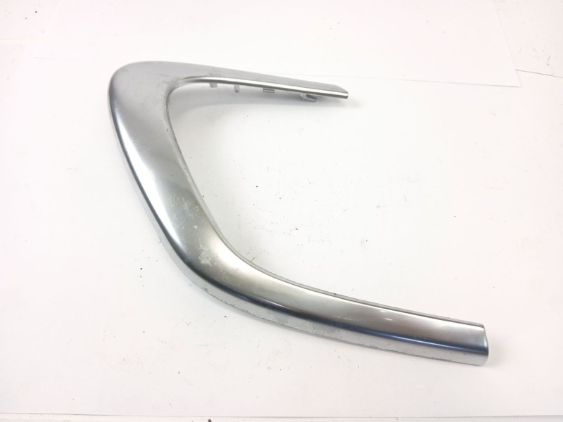 Recambio de moldura para opel insignia berlina edition referencia OEM IAM 13222209  