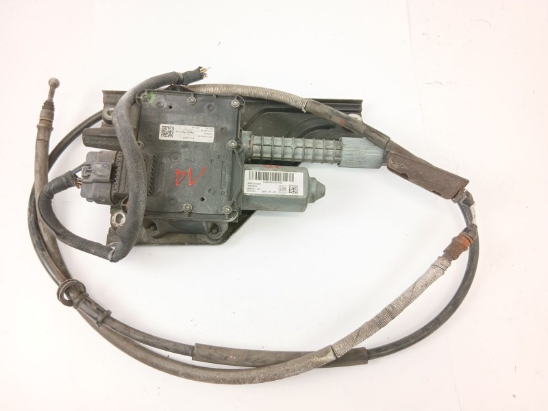 Recambio de freno de mano electrico para opel insignia berlina edition referencia OEM IAM 13310023  