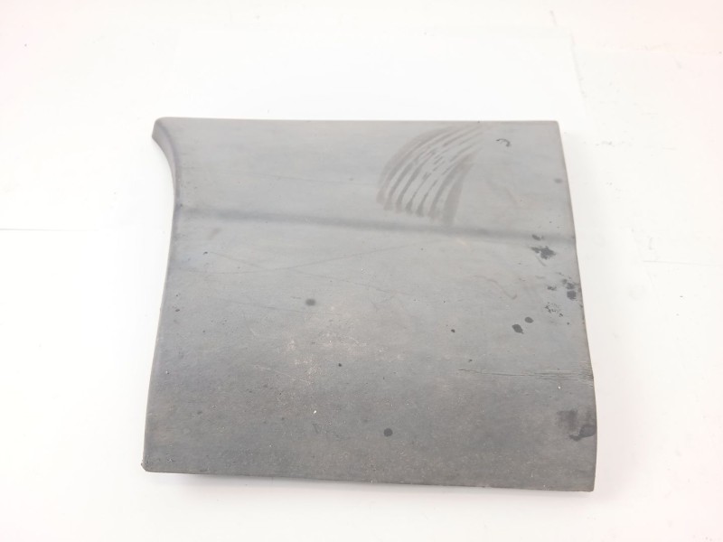 Recambio de moldura para citroën jumper i autobús (244, z_) 2.0 hdi referencia OEM IAM 1304018070  