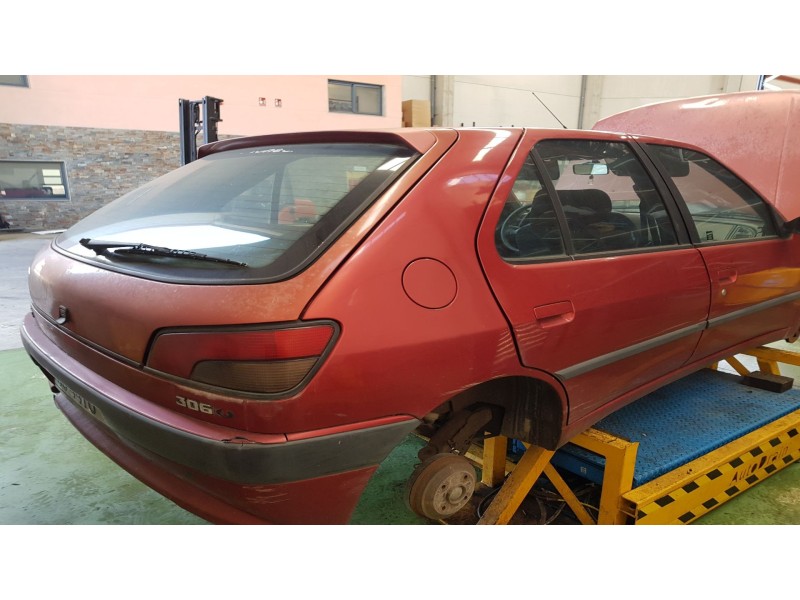 peugeot 306 fastback (7a, 7c, n3, n5) del año 1993