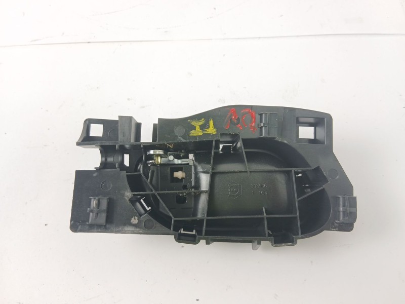 Recambio de maneta interior trasera izquierda para citroën c4 picasso 1.6 16v hdi fap referencia OEM IAM 303966  