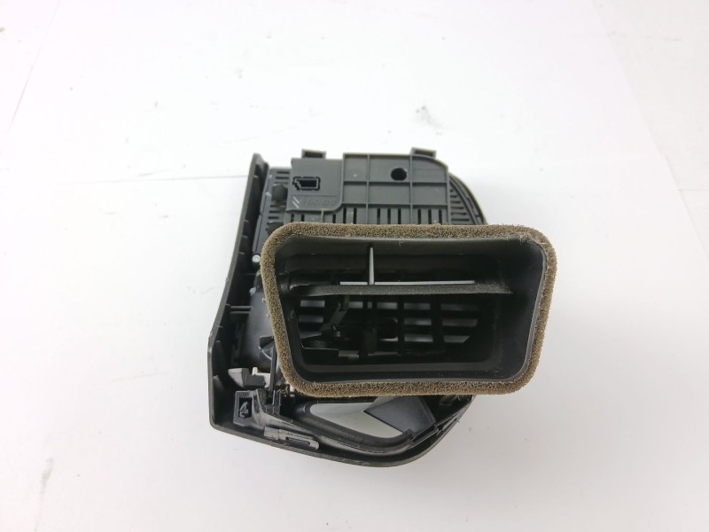Recambio de rejilla del aire delantera izquierdo para citroën c4 picasso 1.6 16v hdi fap referencia OEM IAM 9650868977  
