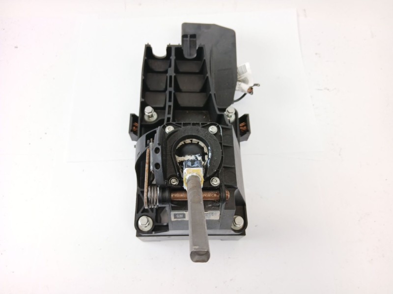 Recambio de palanca cambio para opel insignia berlina edition referencia OEM IAM 55563829  